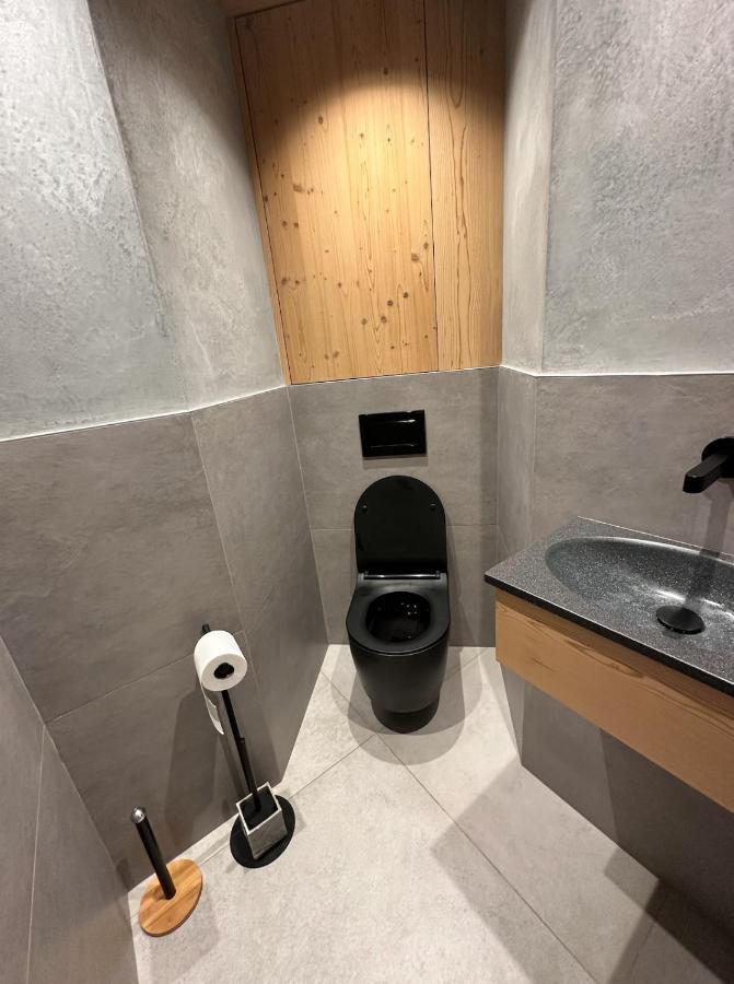 Luxueux Appartement T4 - Lac 5 Min - Parkings Privatifs - Vue Lac Et Montagne Annecy Eksteriør bilde