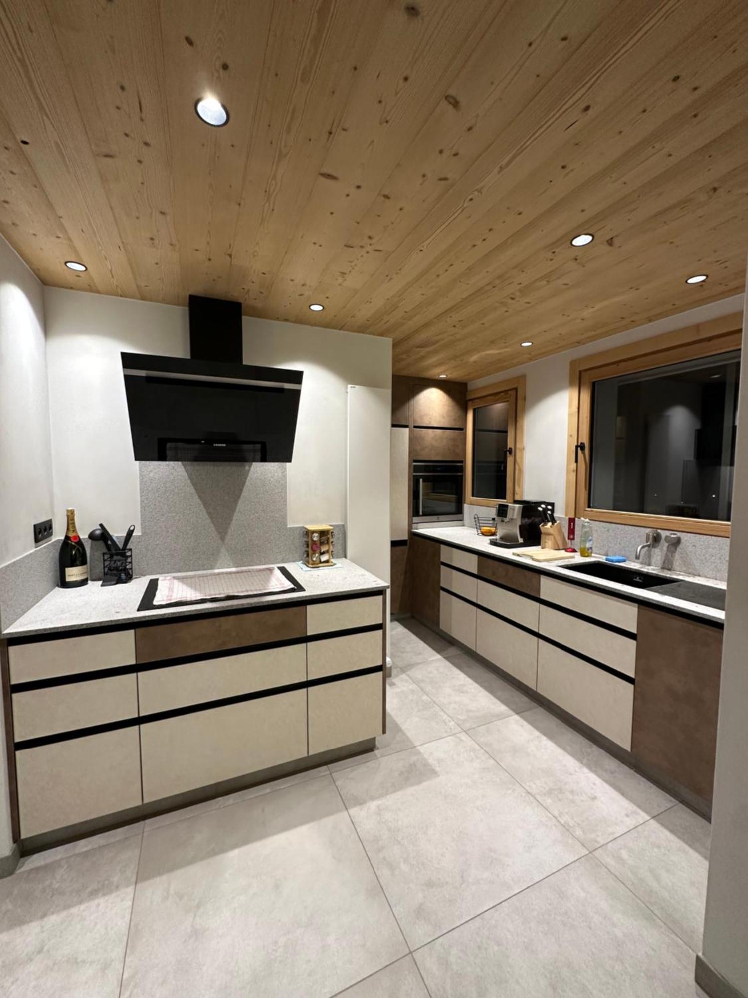 Luxueux Appartement T4 - Lac 5 Min - Parkings Privatifs - Vue Lac Et Montagne Annecy Eksteriør bilde
