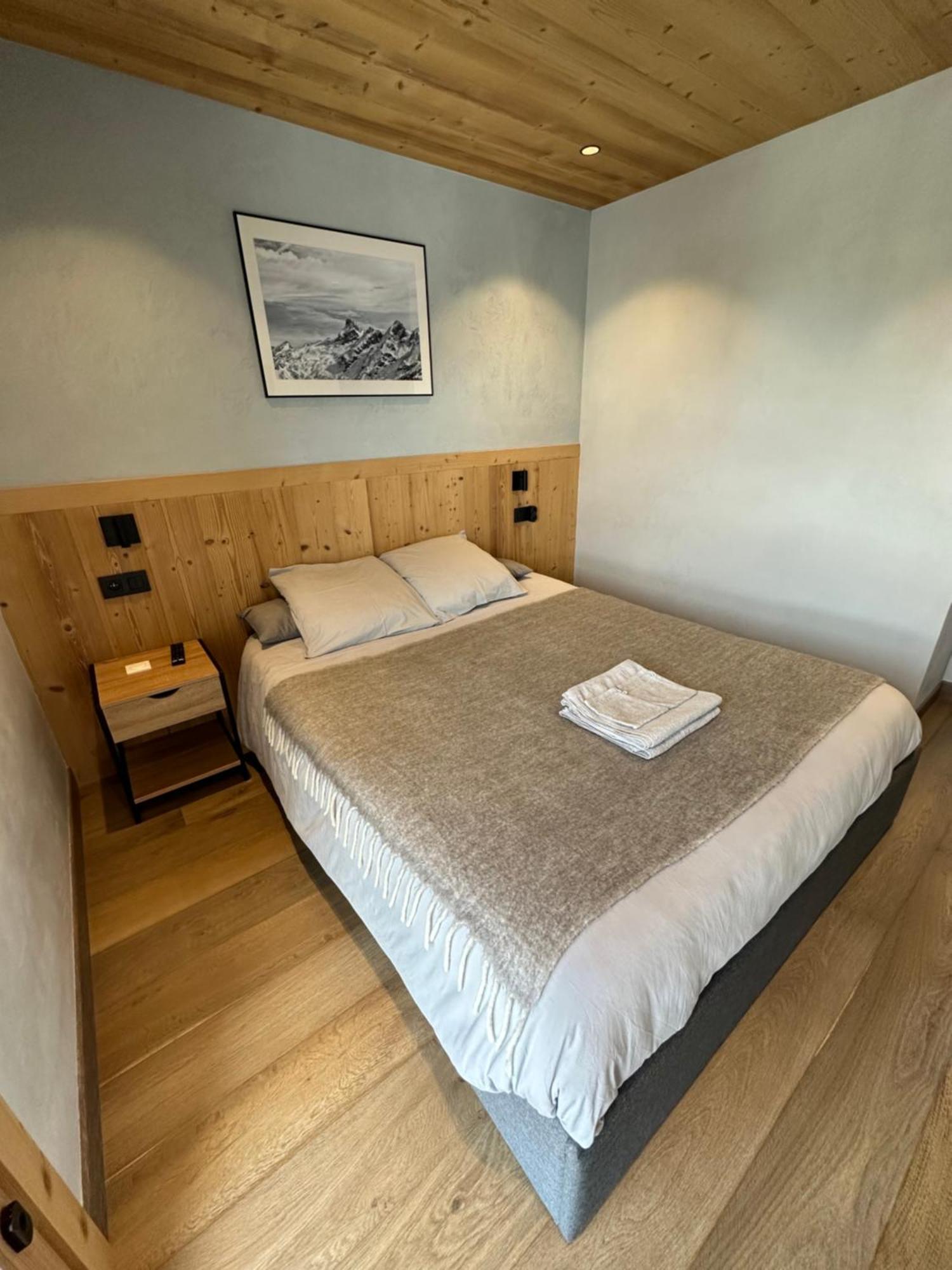 Luxueux Appartement T4 - Lac 5 Min - Parkings Privatifs - Vue Lac Et Montagne Annecy Eksteriør bilde