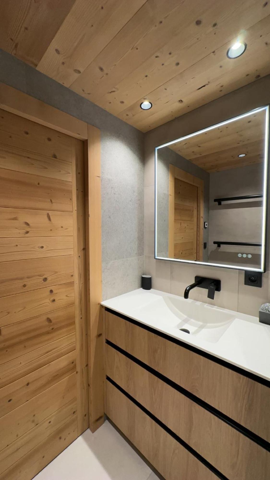 Luxueux Appartement T4 - Lac 5 Min - Parkings Privatifs - Vue Lac Et Montagne Annecy Eksteriør bilde